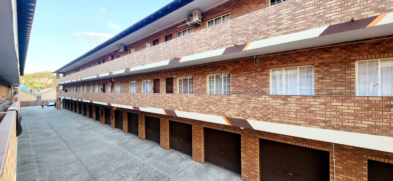 1 Bedroom Property for Sale in Rustenburg Central North West